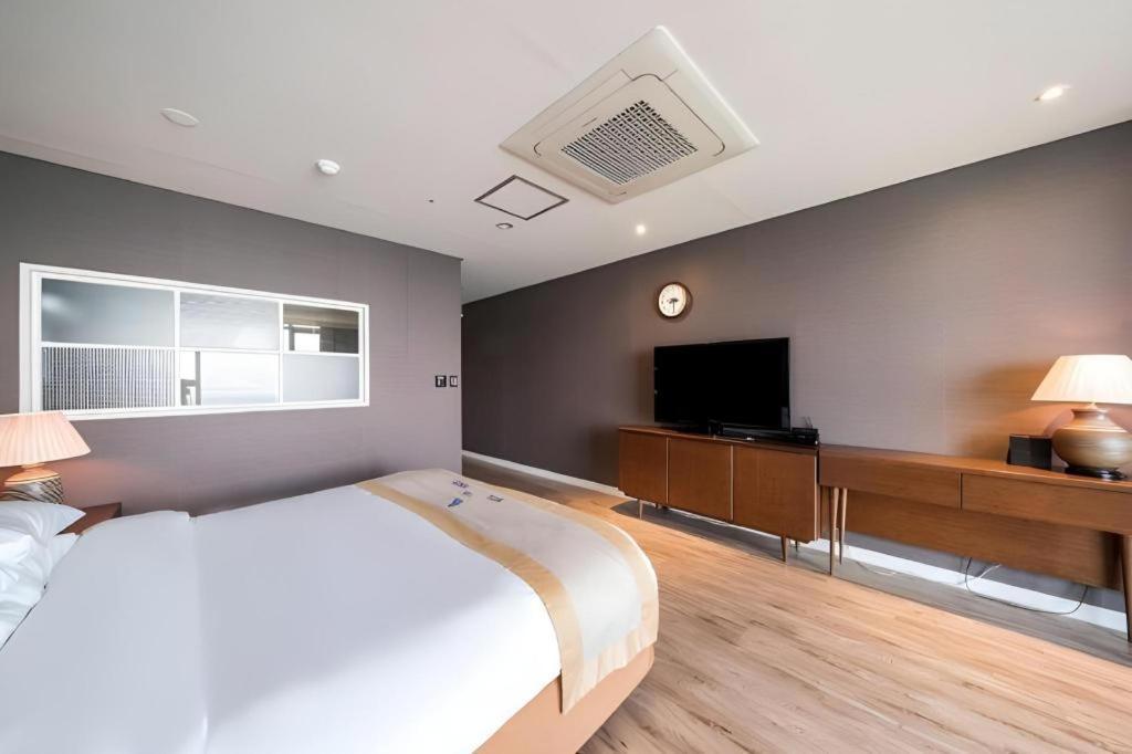 Hotel Homers Busan Exterior foto